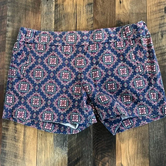 J. Crew Navy Women's Shorts - Picture 1 of 3